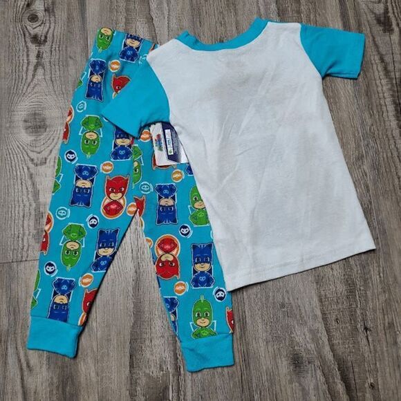 Toddler Boys 2pc PJ Masks Pajama Set 2T - Picture 2 of 2